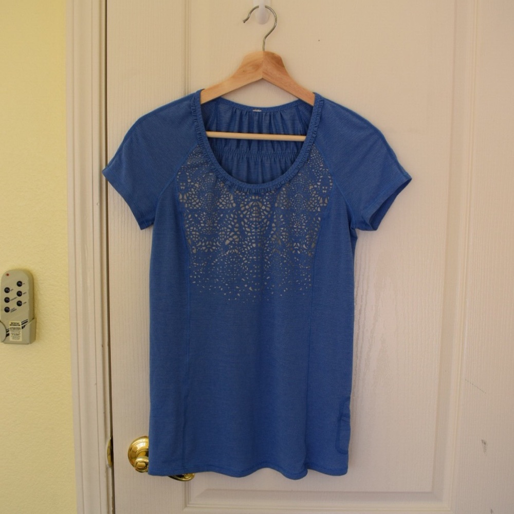 Lululemon Short Sleeve Tee